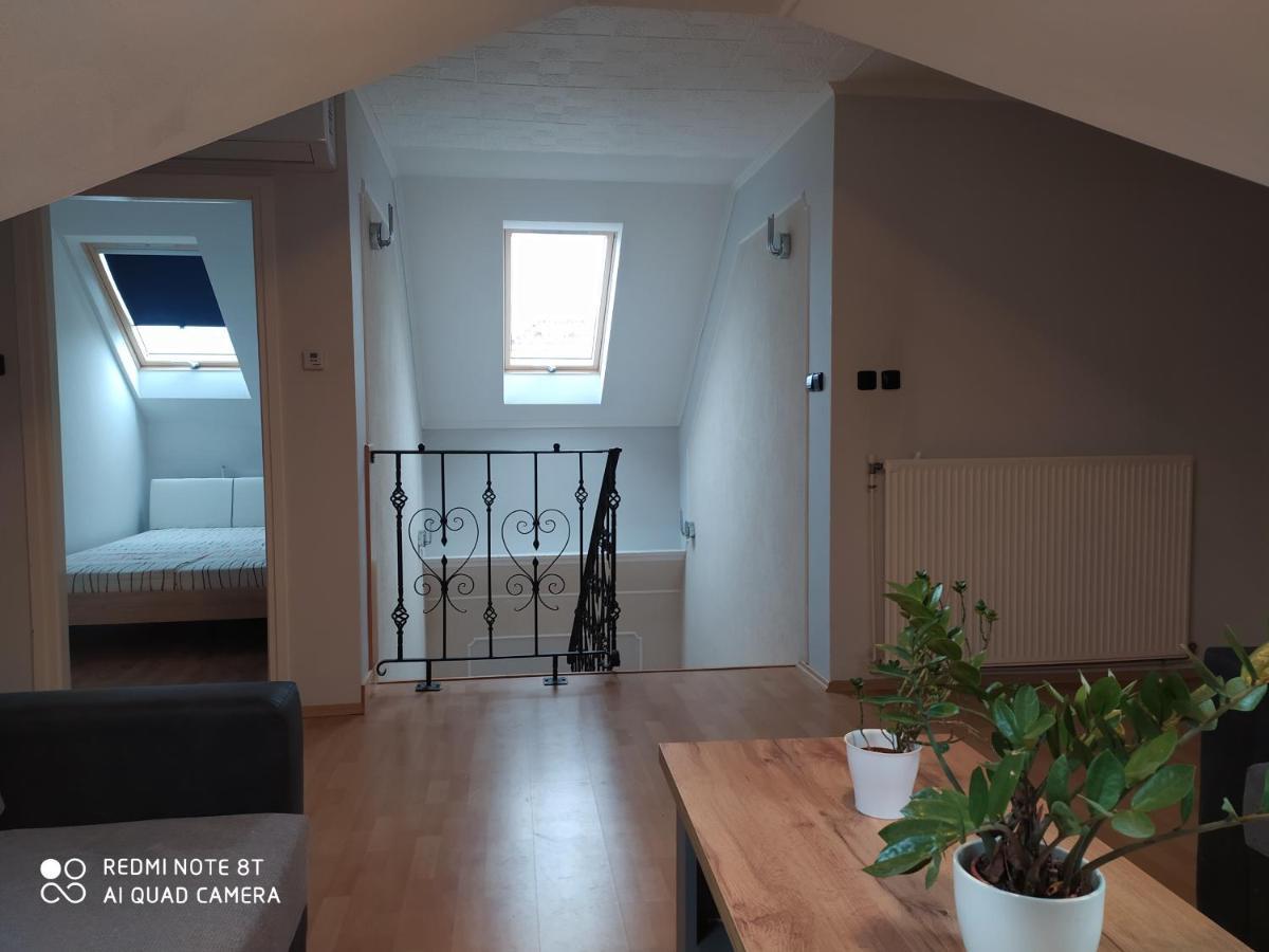 Nikolux Apartman Хайдусобосло Экстерьер фото